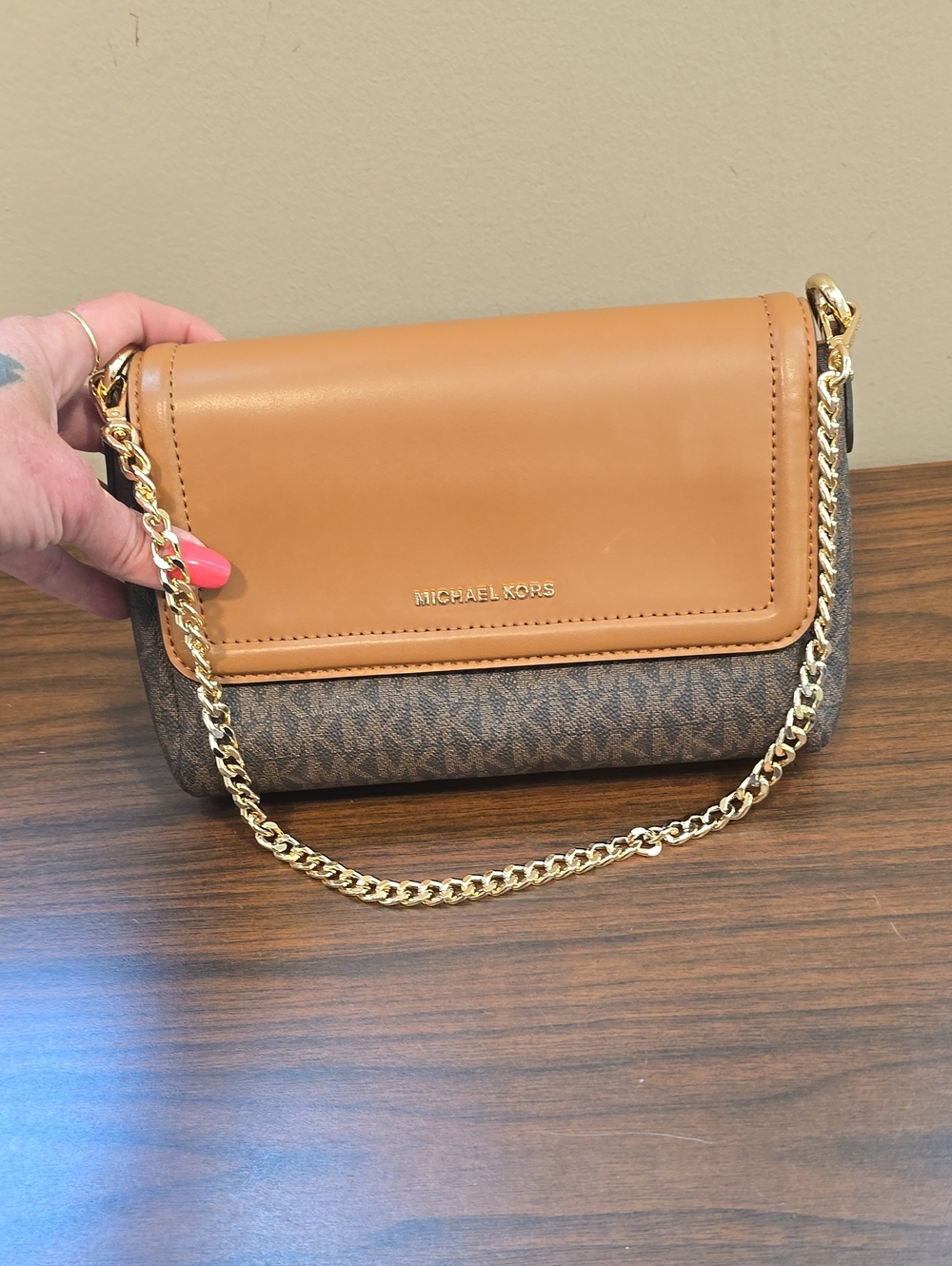 MICHAEL KORS Tan and Brown Logo-Print Chain Crossbody Bag